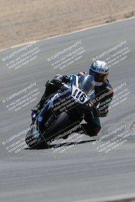 media/Apr-09-2023-SoCal Trackdays (Sun) [[333f347954]]/Turn 10 (115pm)/